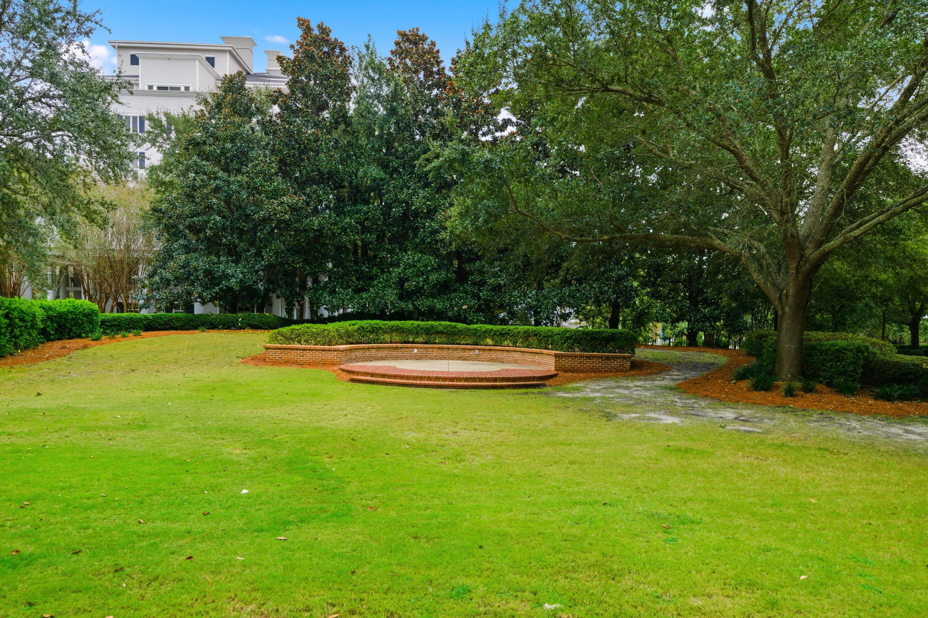 BAHIA CONDO - Residential