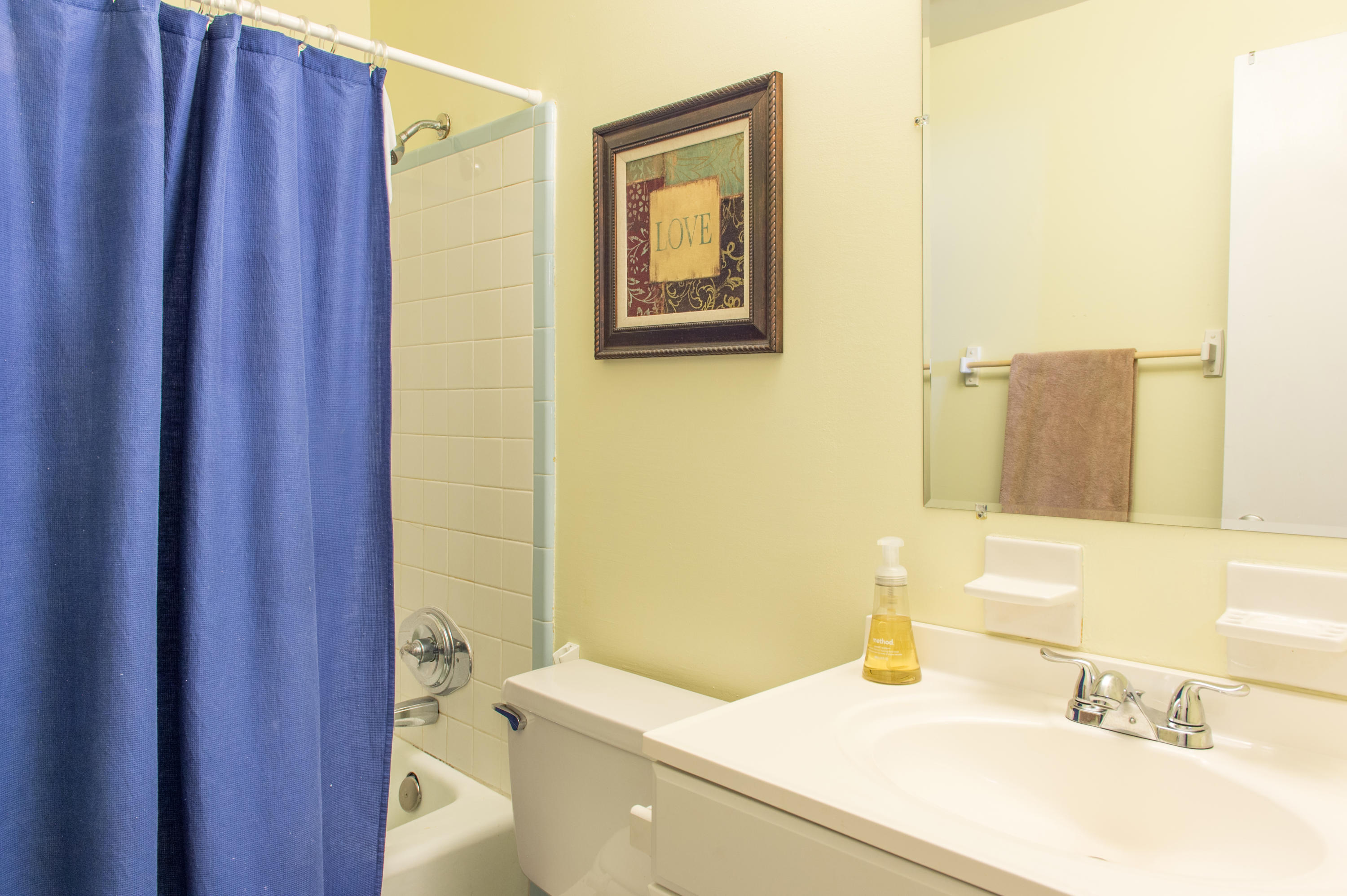 HOWARD S/D - Residential