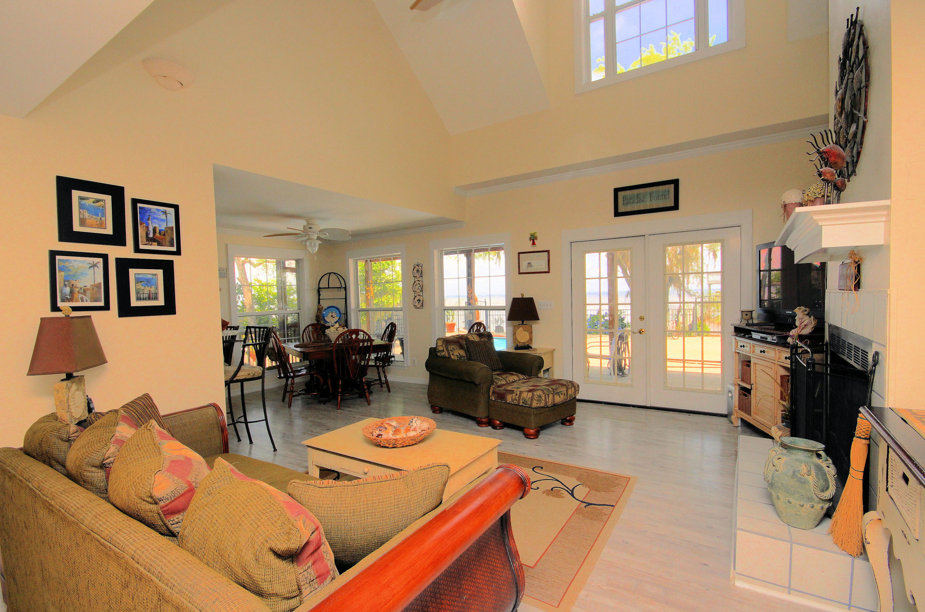 Hewitt Point - Residential