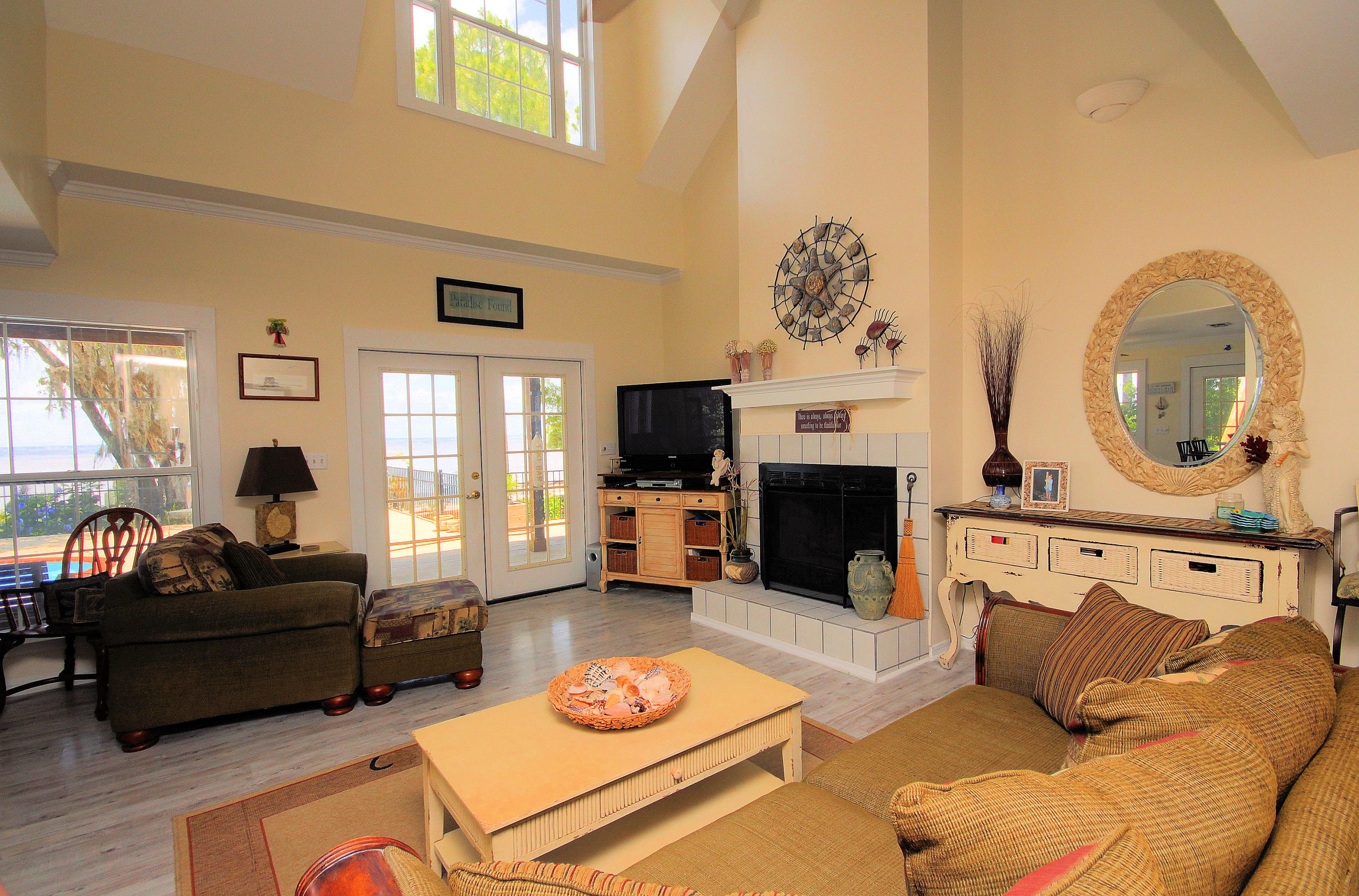 Hewitt Point - Residential