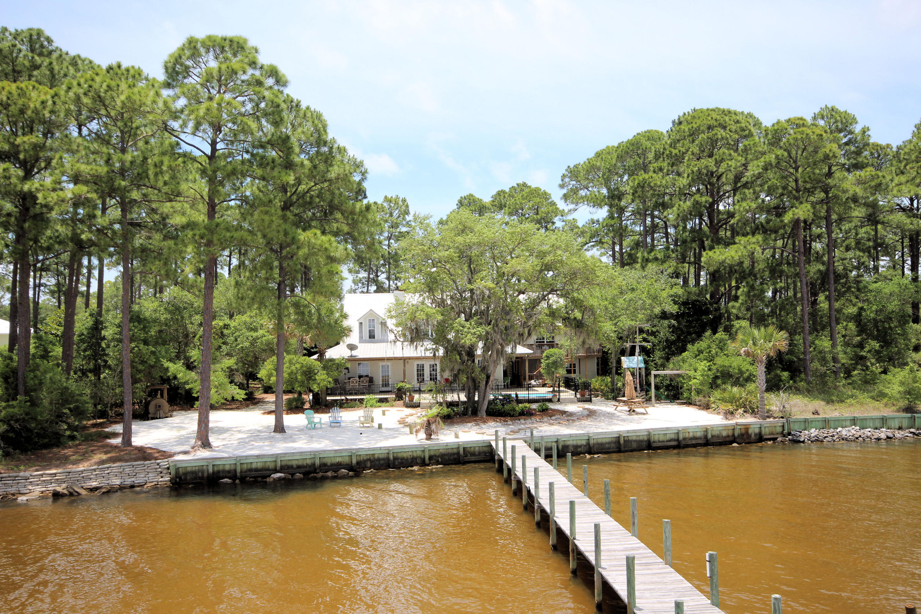 Hewitt Point - Residential