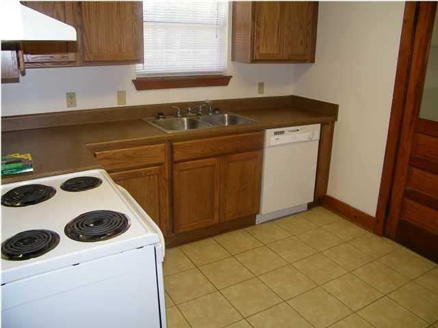 WYNNEHAVEN BEACH PATIO HOMES - Residential Lease