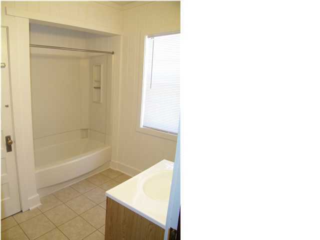 WYNNEHAVEN BEACH PATIO HOMES - Residential Lease