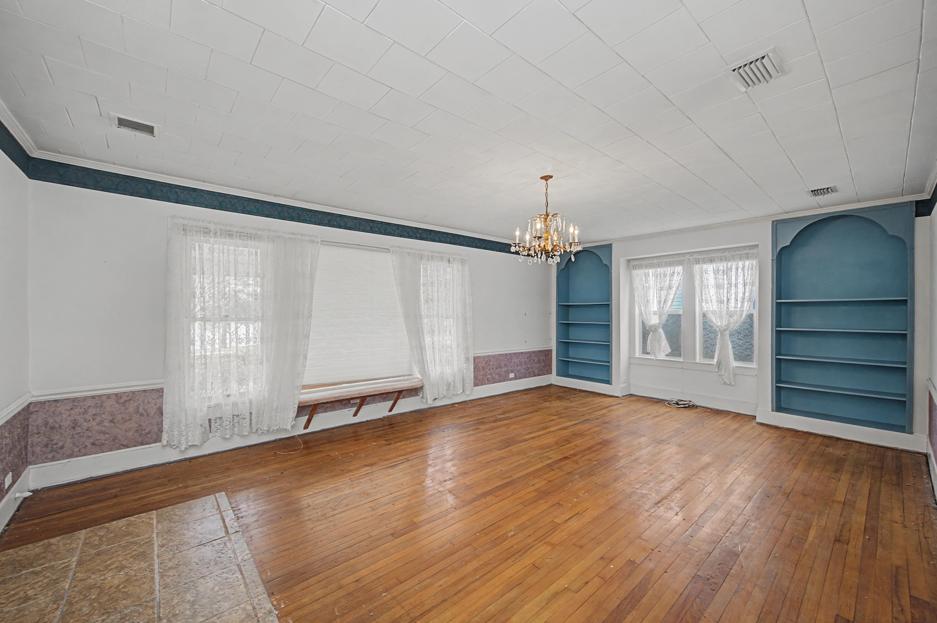 TOWN OF DEFUNIAK SPRINGS - Residential