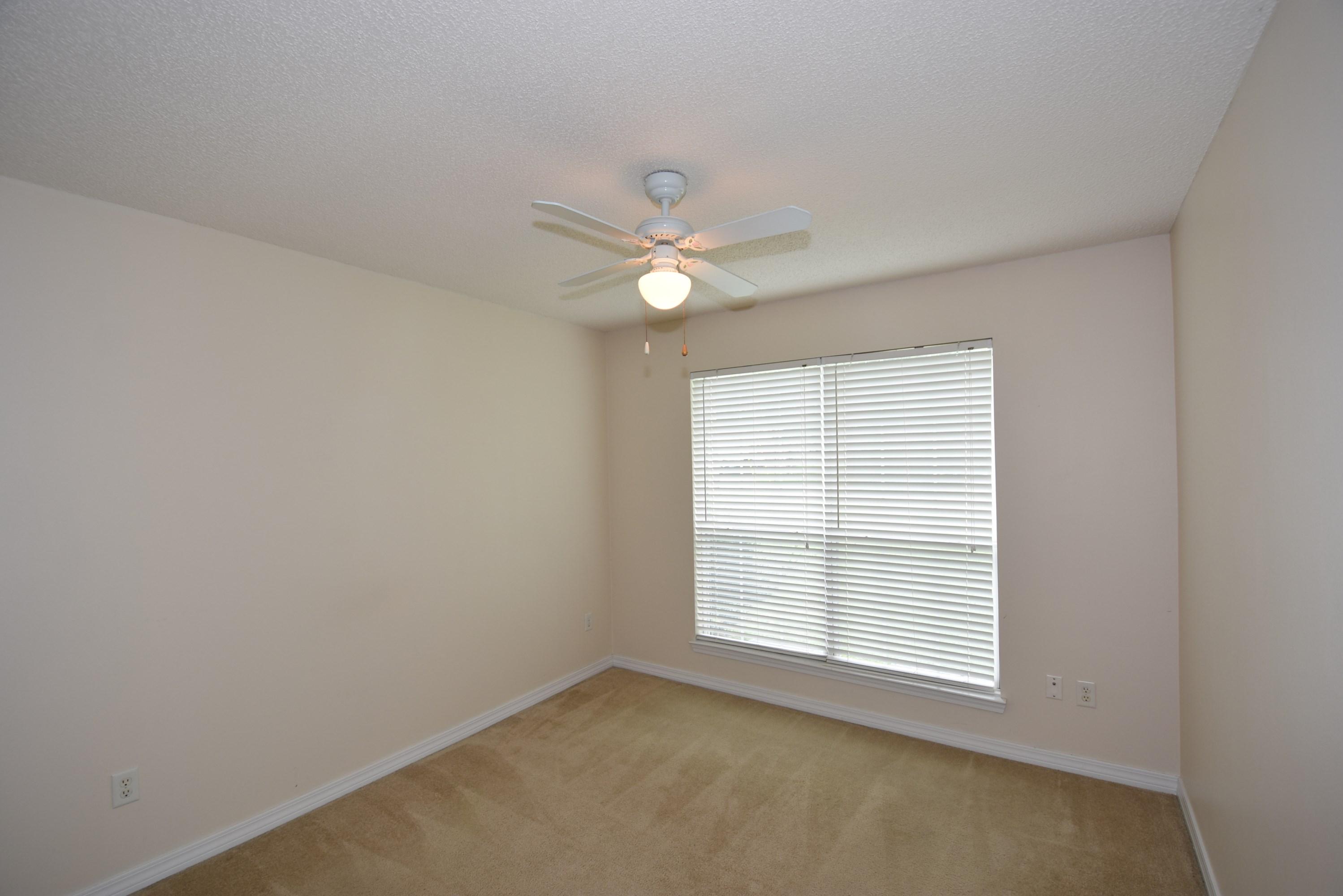 NORTHVIEW ESTATES 5TH ADDN - Residential