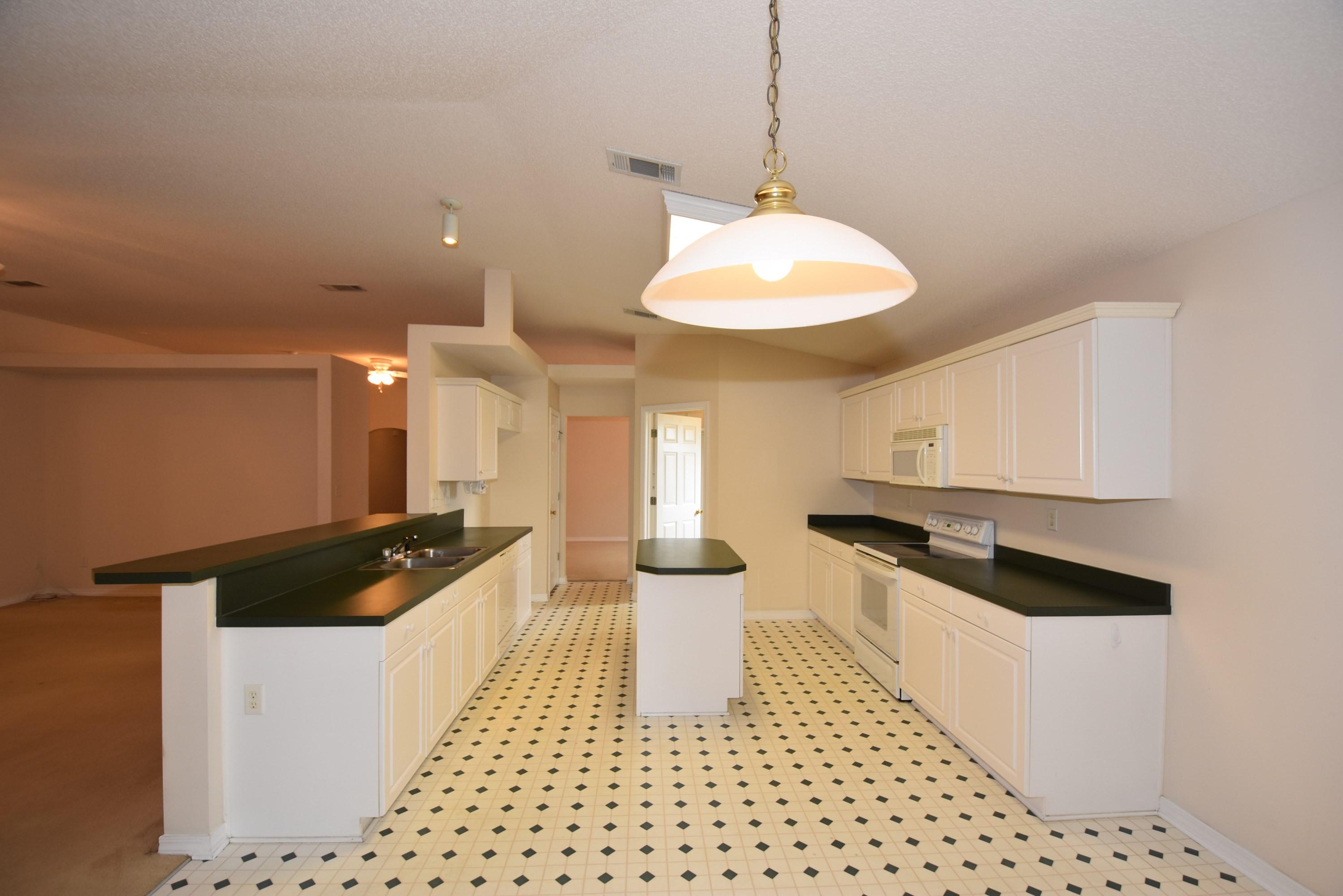 NORTHVIEW ESTATES 5TH ADDN - Residential