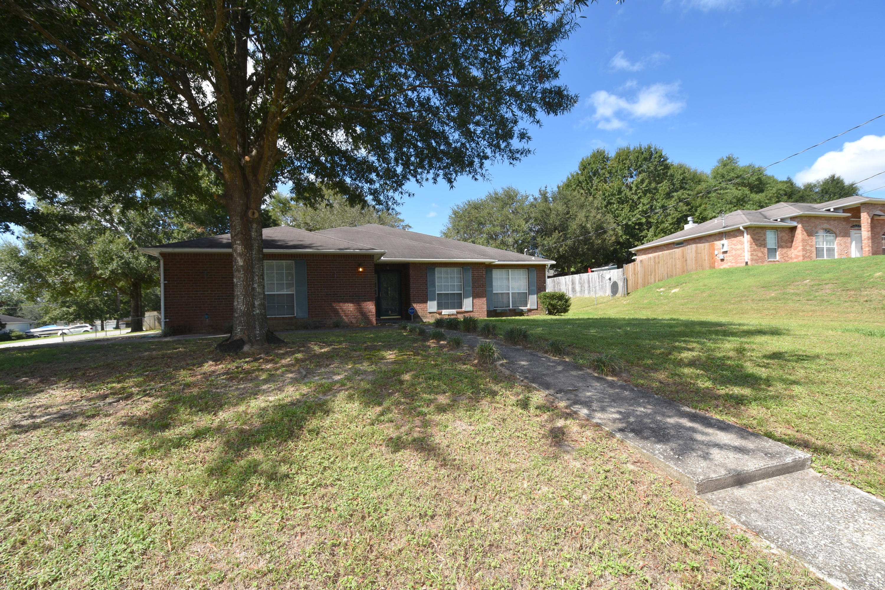 NORTHVIEW ESTATES 5TH ADDN - Residential