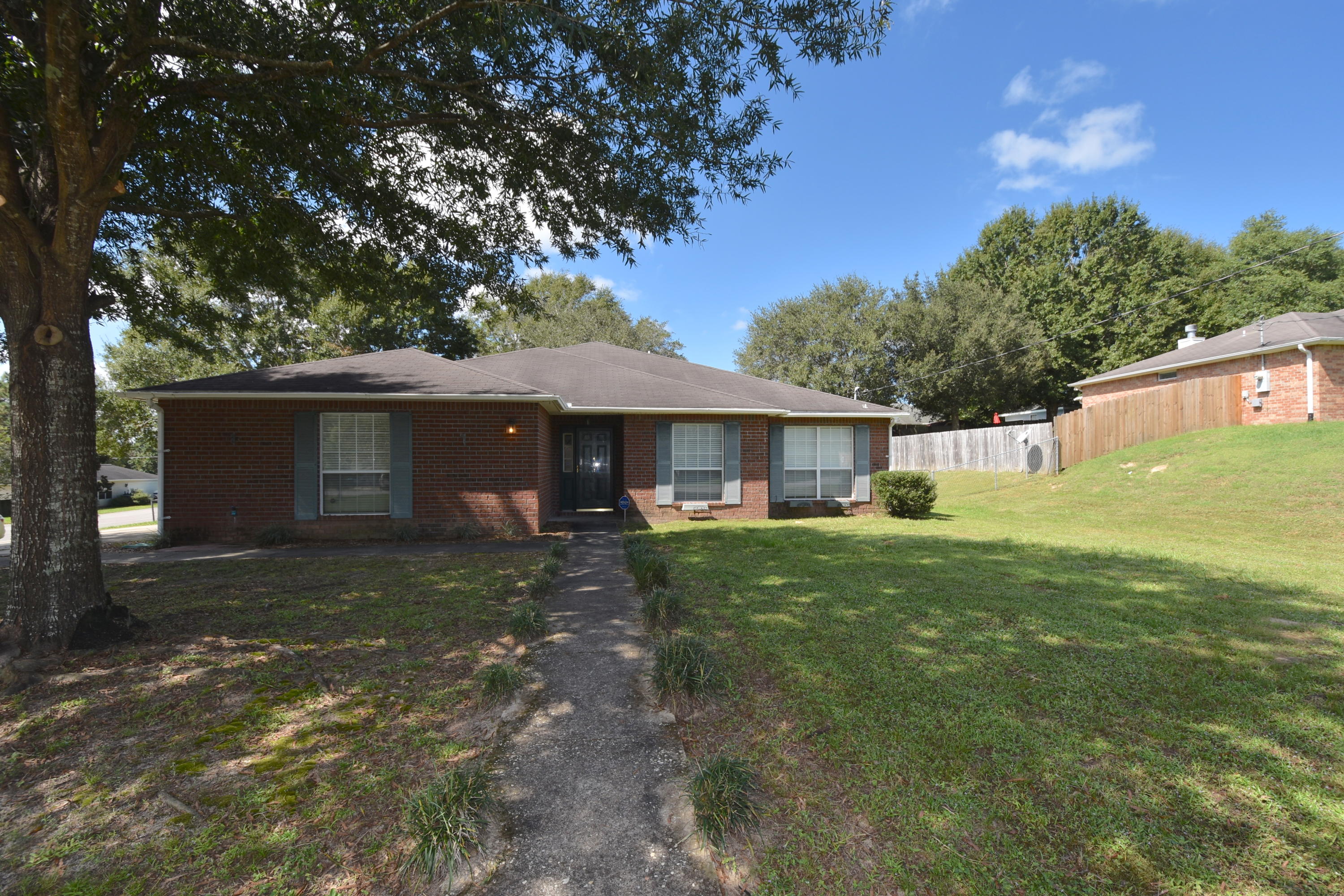 NORTHVIEW ESTATES 5TH ADDN - Residential