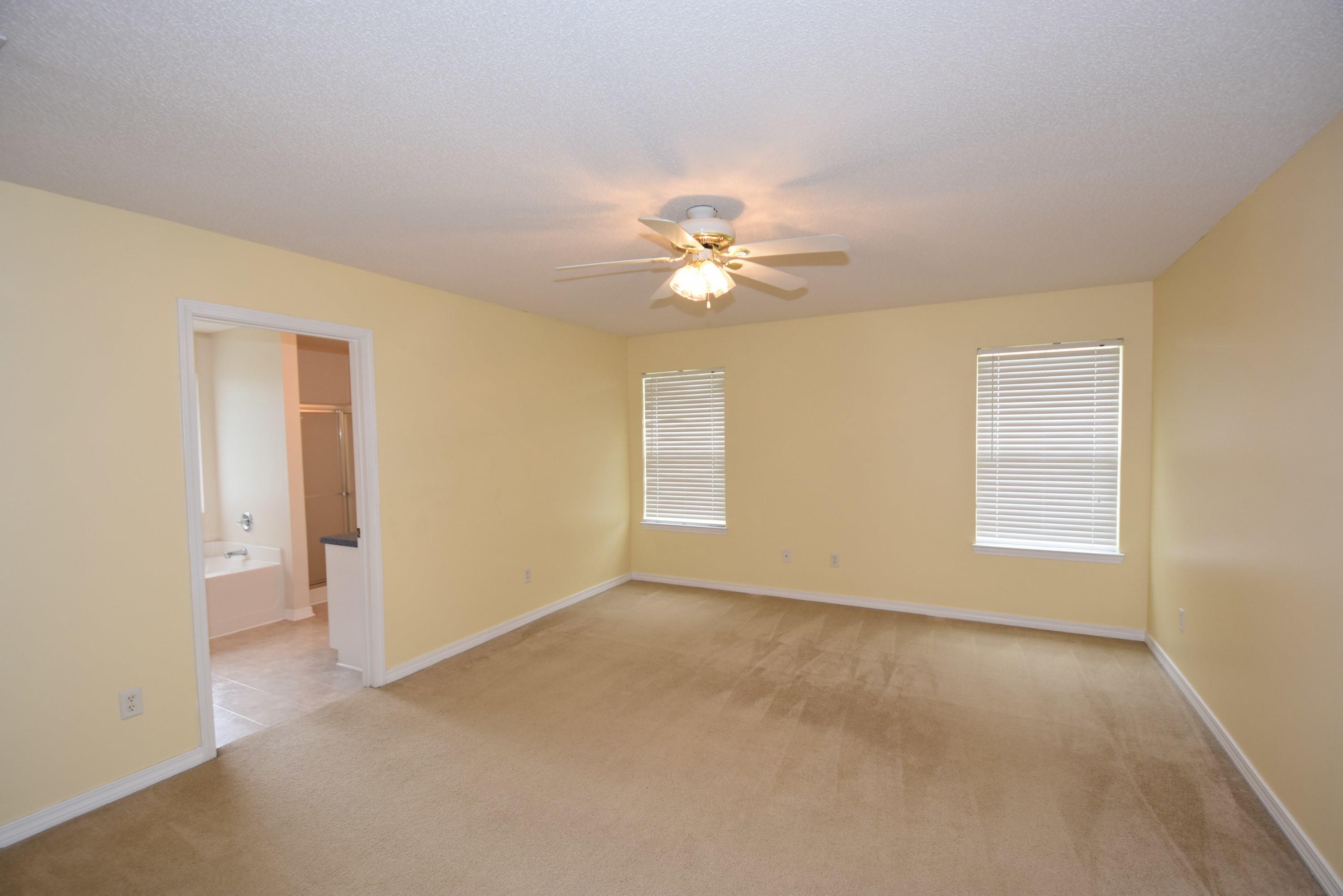 NORTHVIEW ESTATES 5TH ADDN - Residential