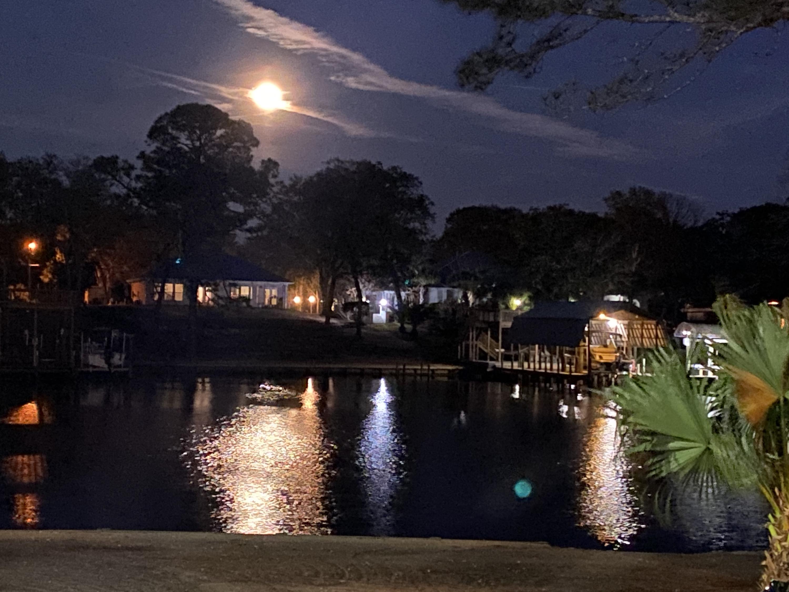 metes and bounds - Land