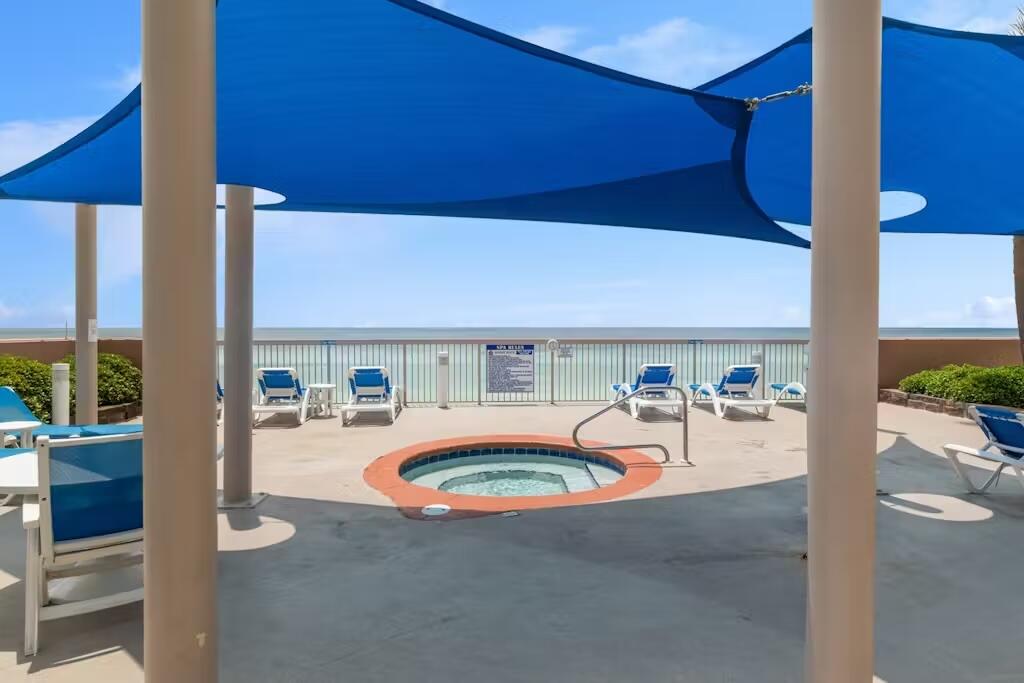 SUNRISE BEACH - Residential