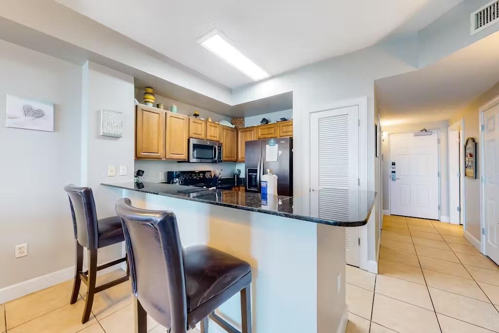 SUNRISE BEACH - Residential