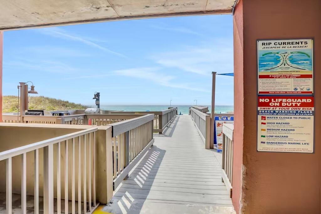 SUNRISE BEACH - Residential
