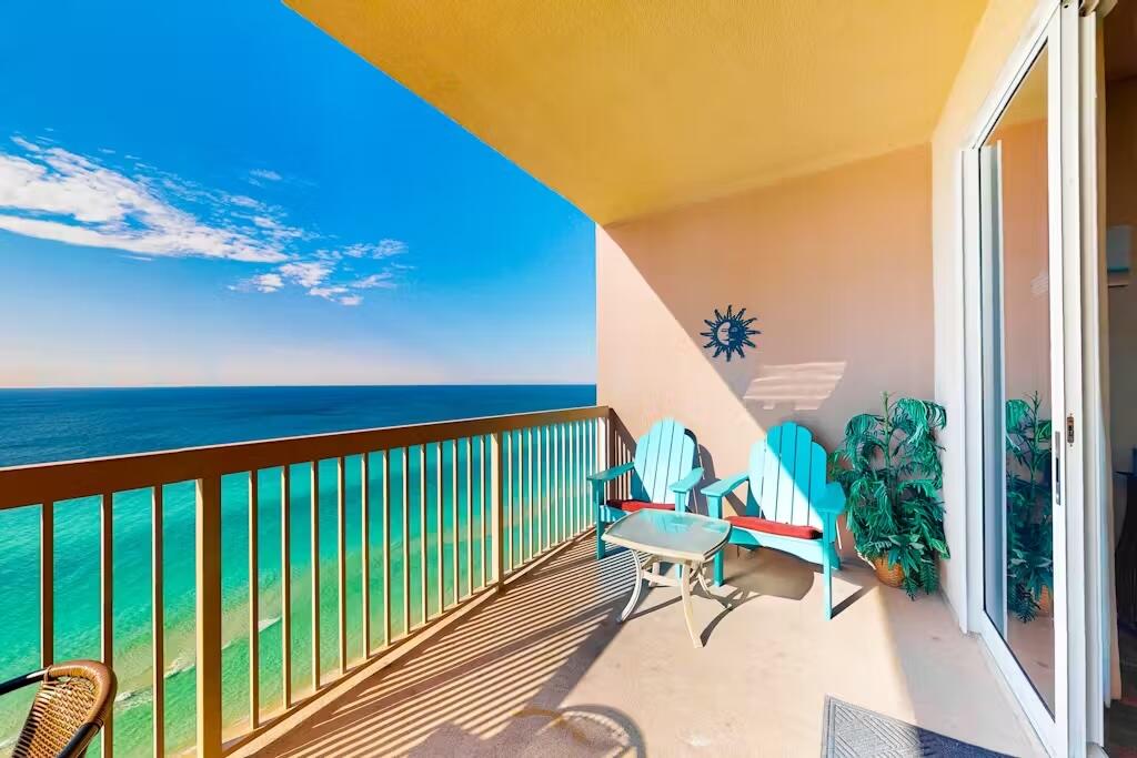 SUNRISE BEACH - Residential