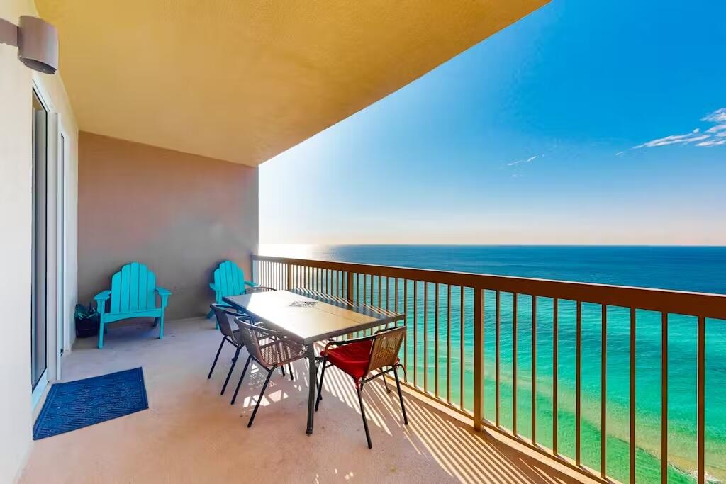 SUNRISE BEACH - Residential