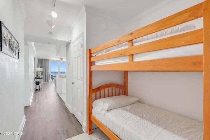 EMERALD BEACH PH 1 - Residential