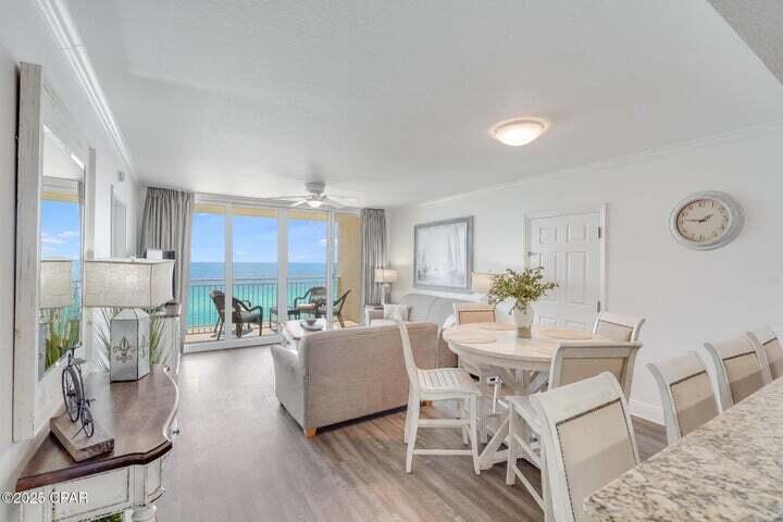 EMERALD BEACH PH 1 - Residential