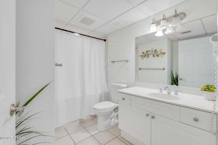 EMERALD BEACH PH 1 - Residential
