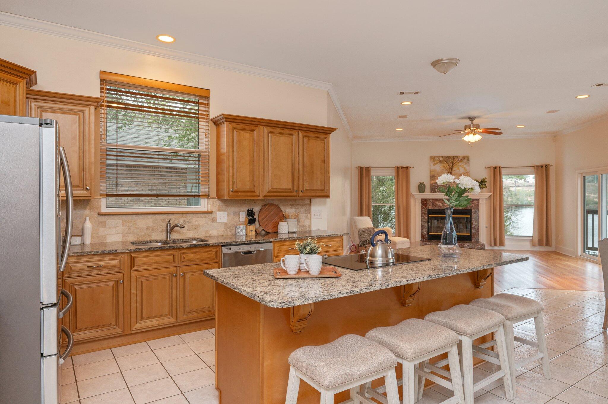 SHOAL LANDING EAST - Residential