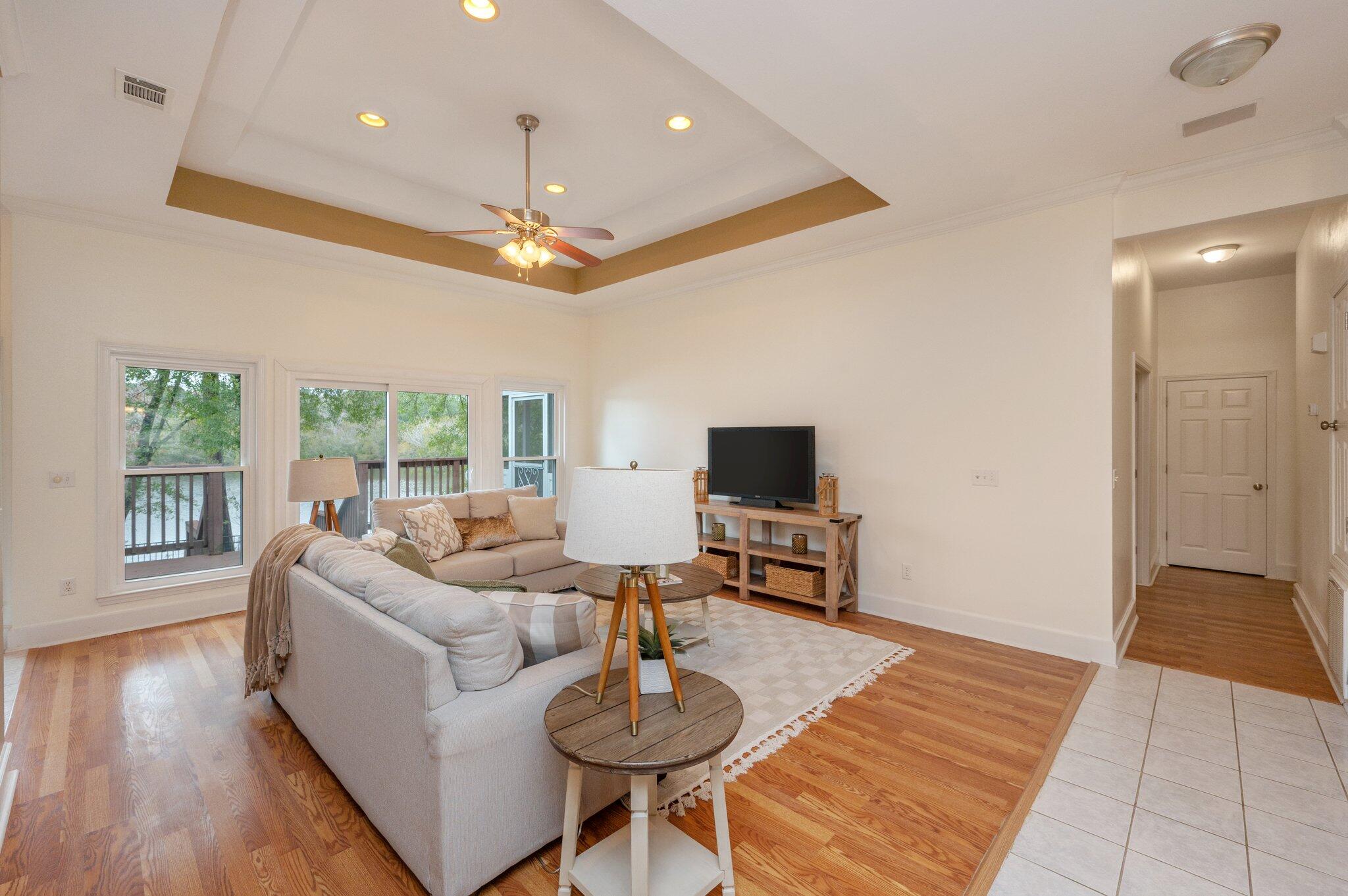 SHOAL LANDING EAST - Residential