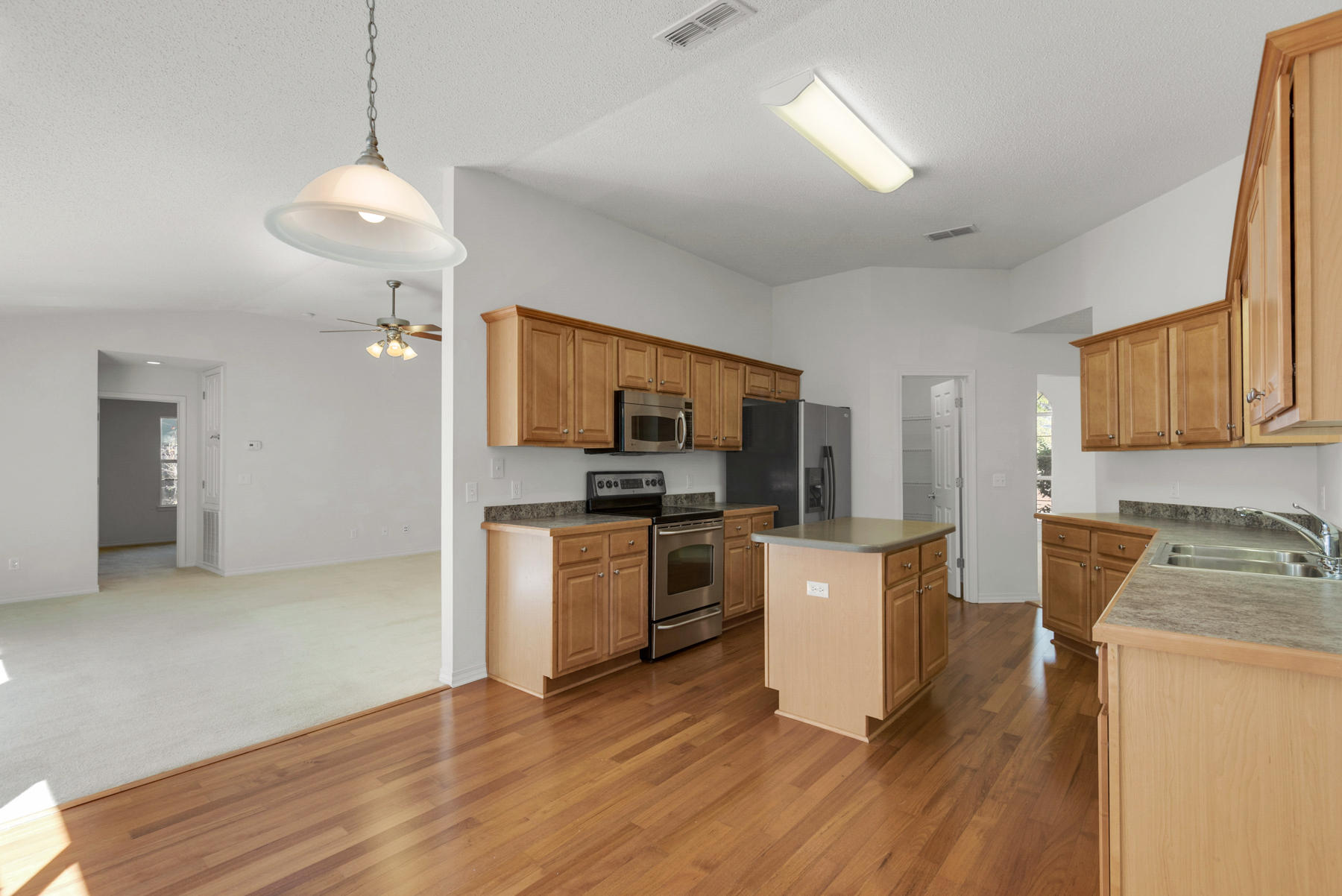 WATERVIEW COVE - Residential