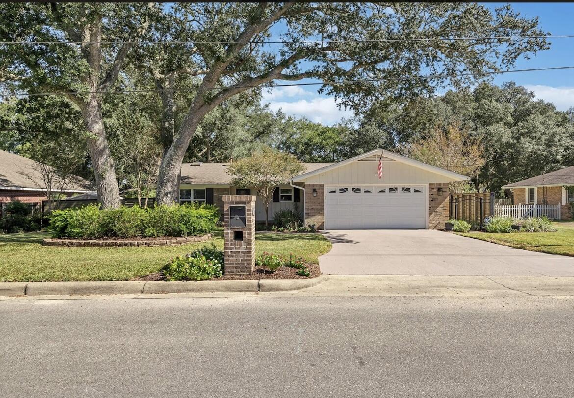 HARBOR RIDGE - Residential