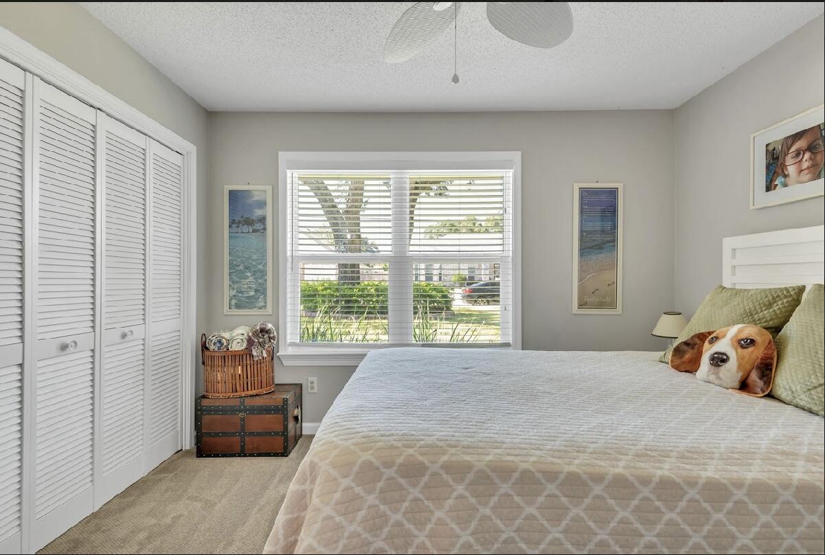 HARBOR RIDGE - Residential