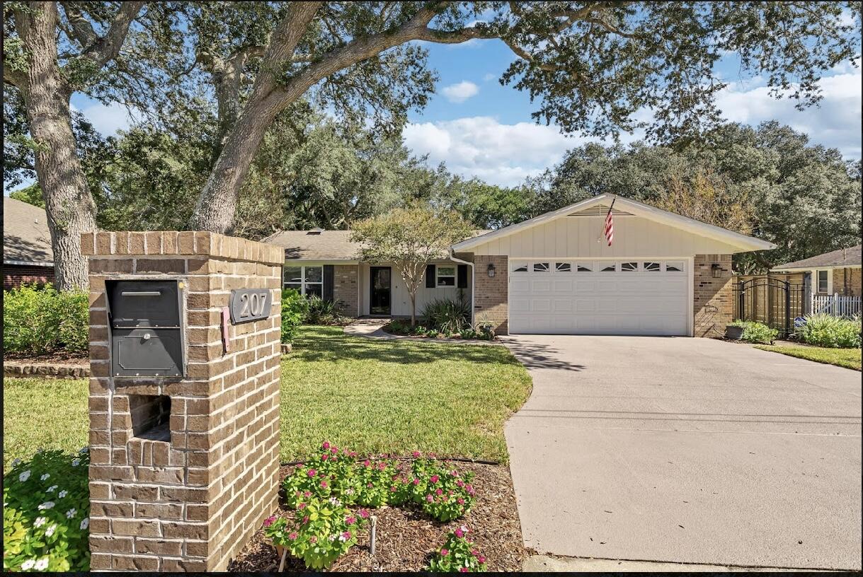 HARBOR RIDGE - Residential