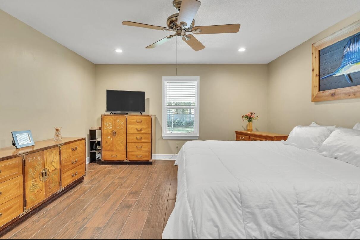 HARBOR RIDGE - Residential