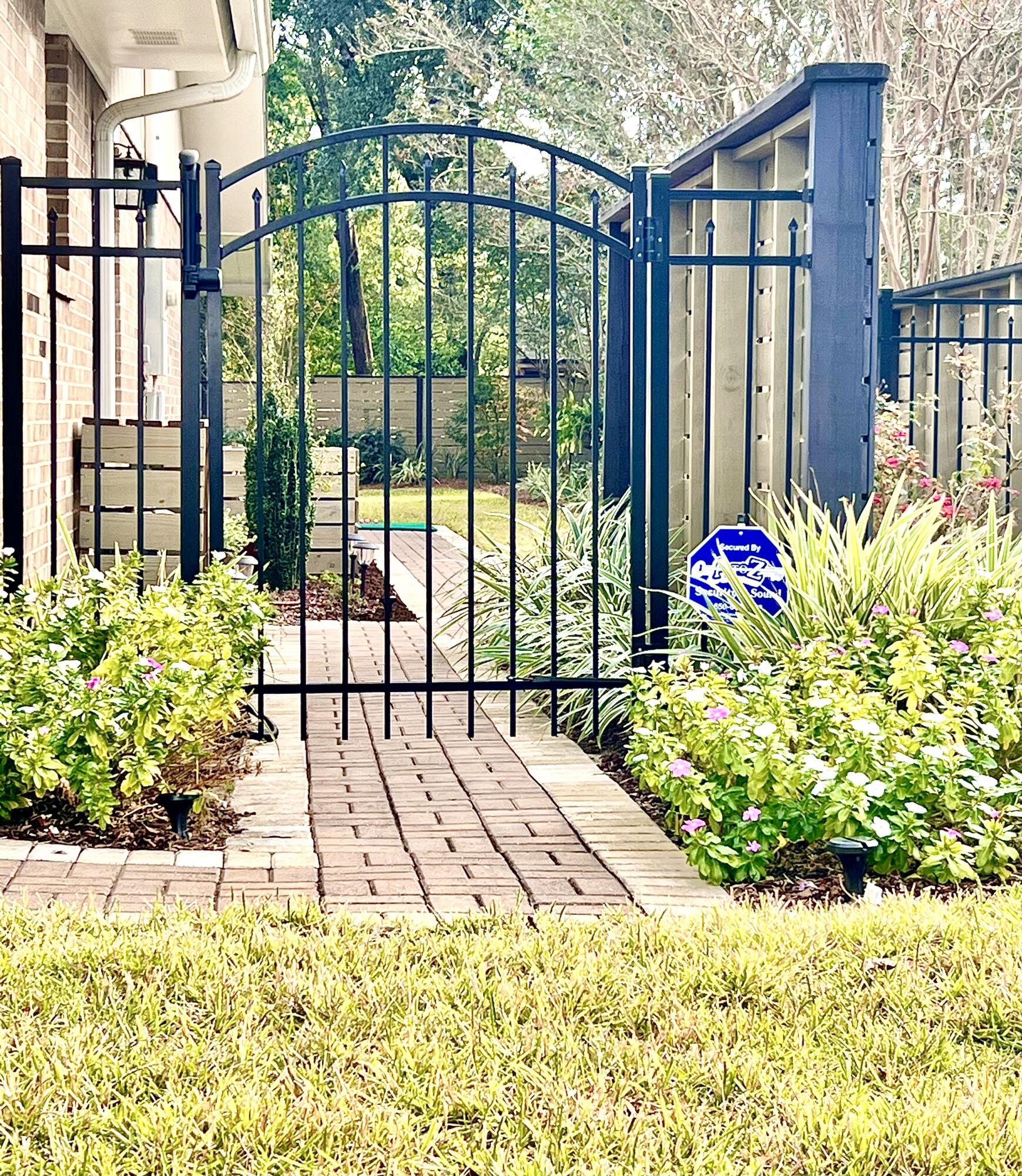 HARBOR RIDGE - Residential