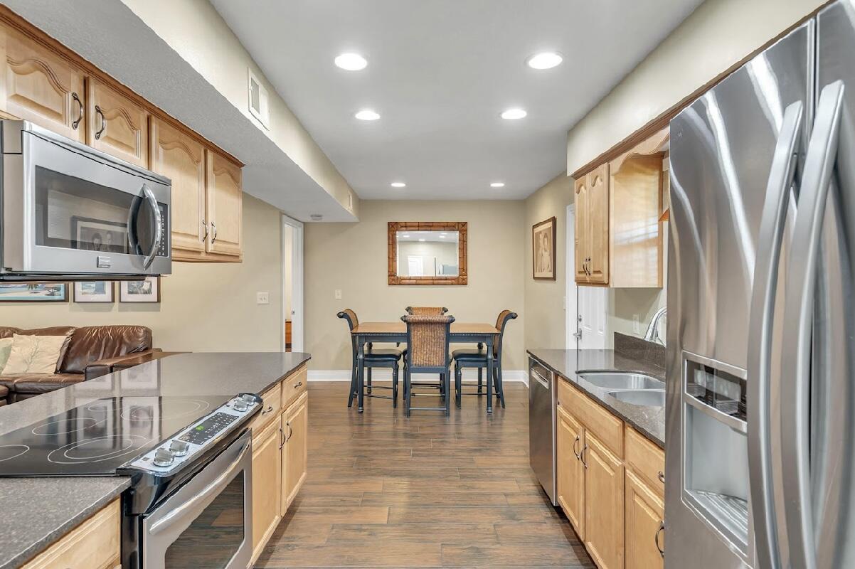 HARBOR RIDGE - Residential