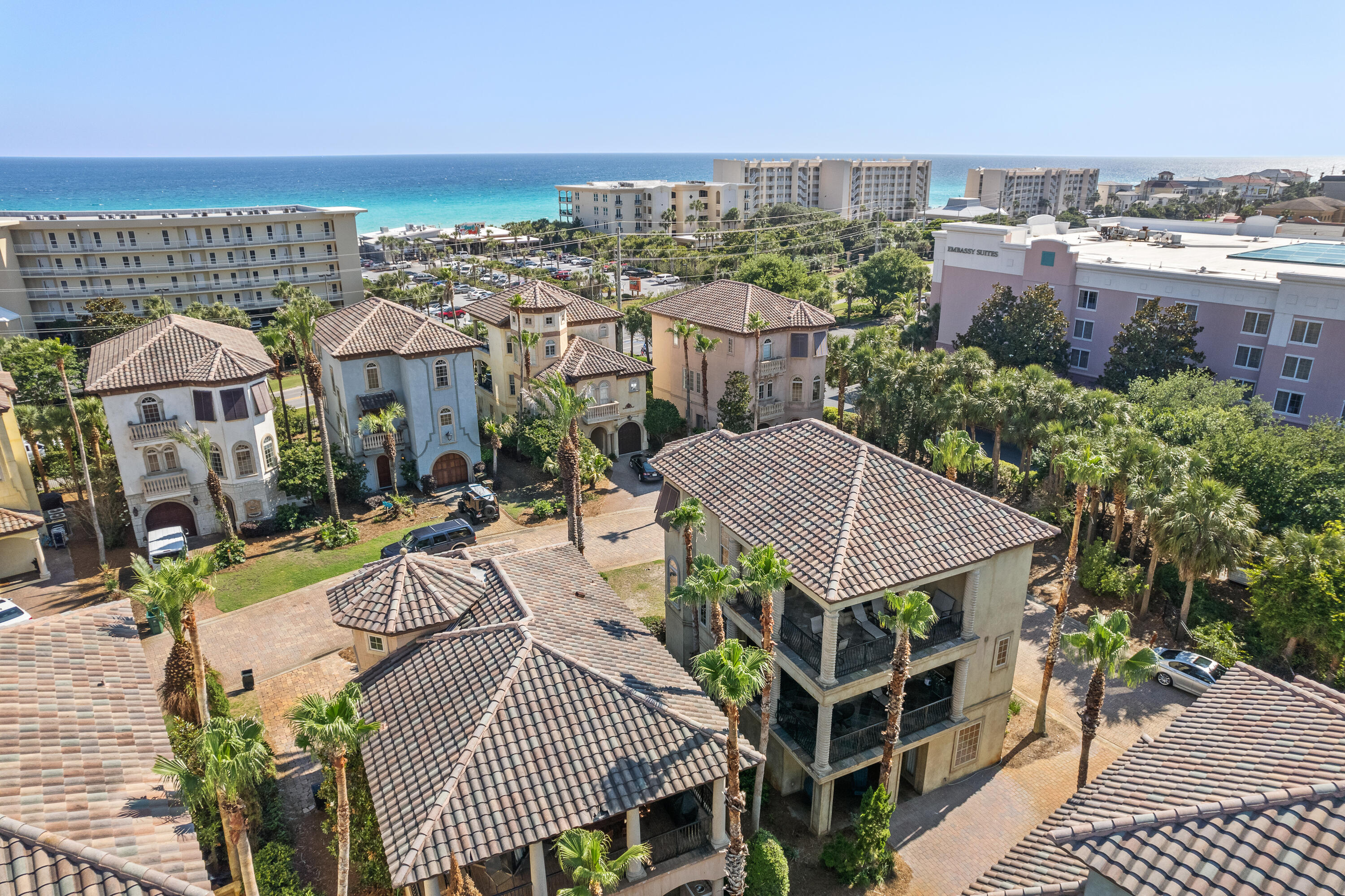 SAINT TROPEZ - Residential