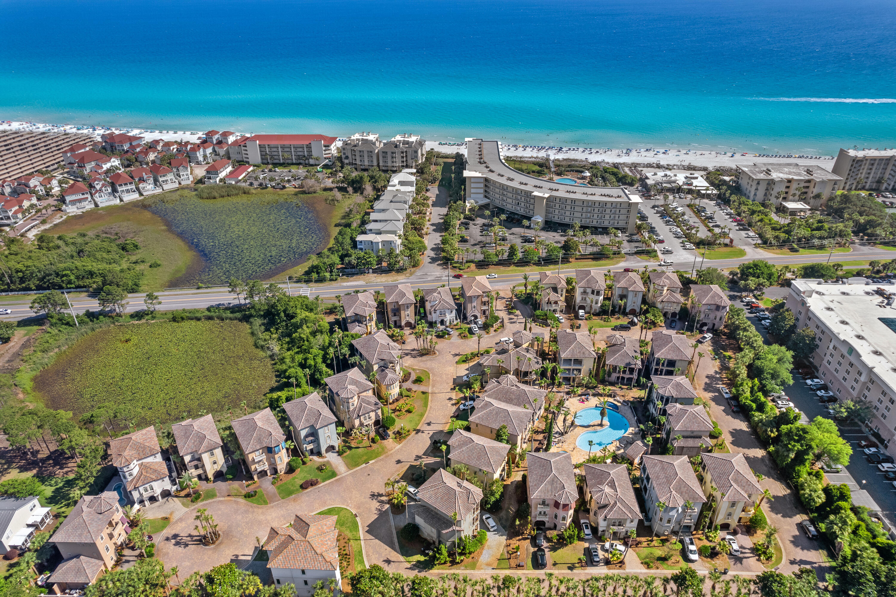 SAINT TROPEZ - Residential