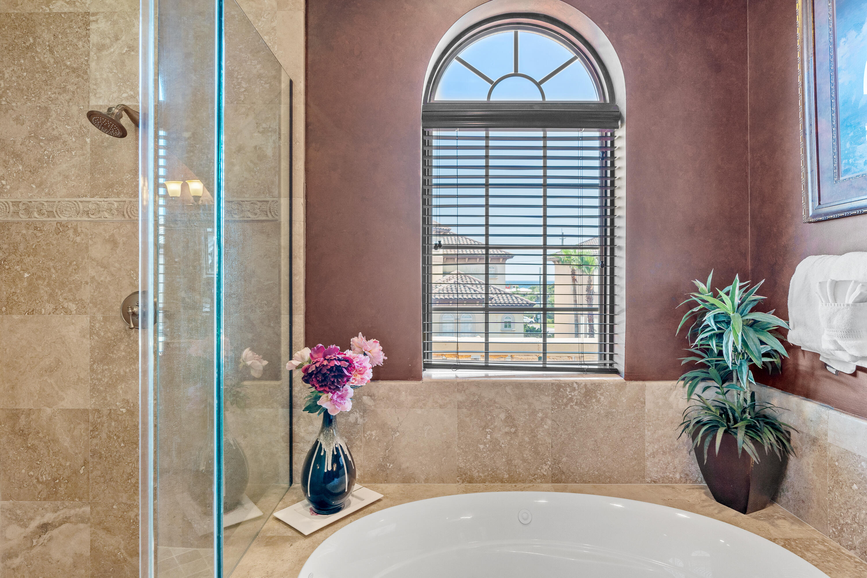 SAINT TROPEZ - Residential