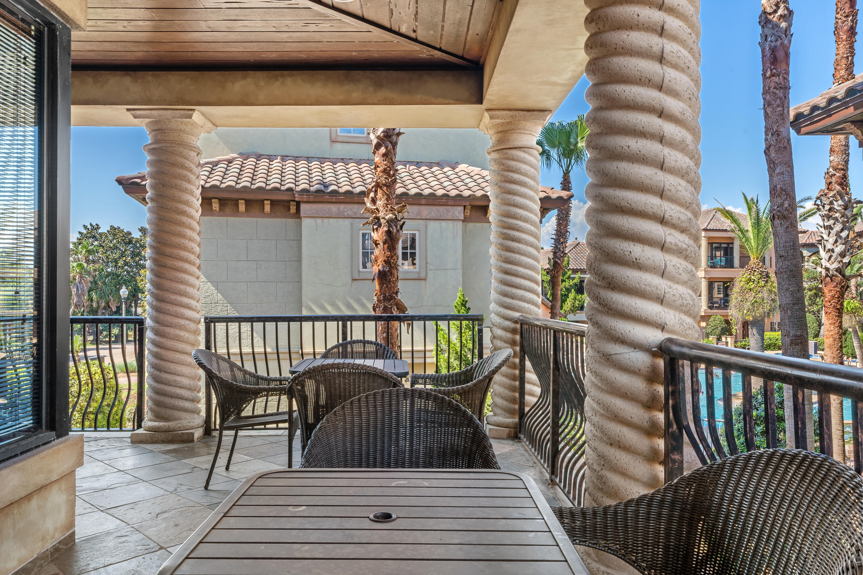 SAINT TROPEZ - Residential