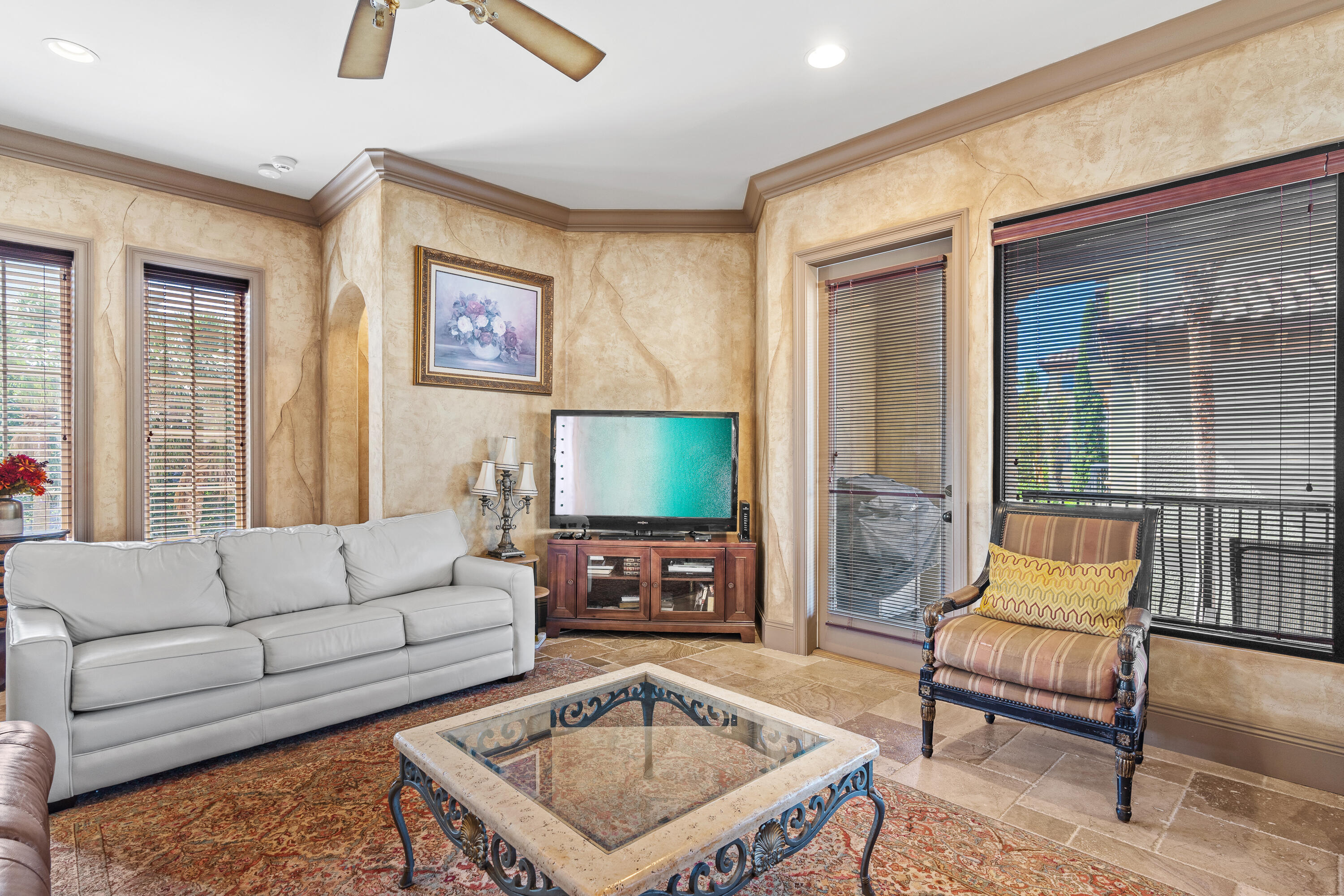 SAINT TROPEZ - Residential