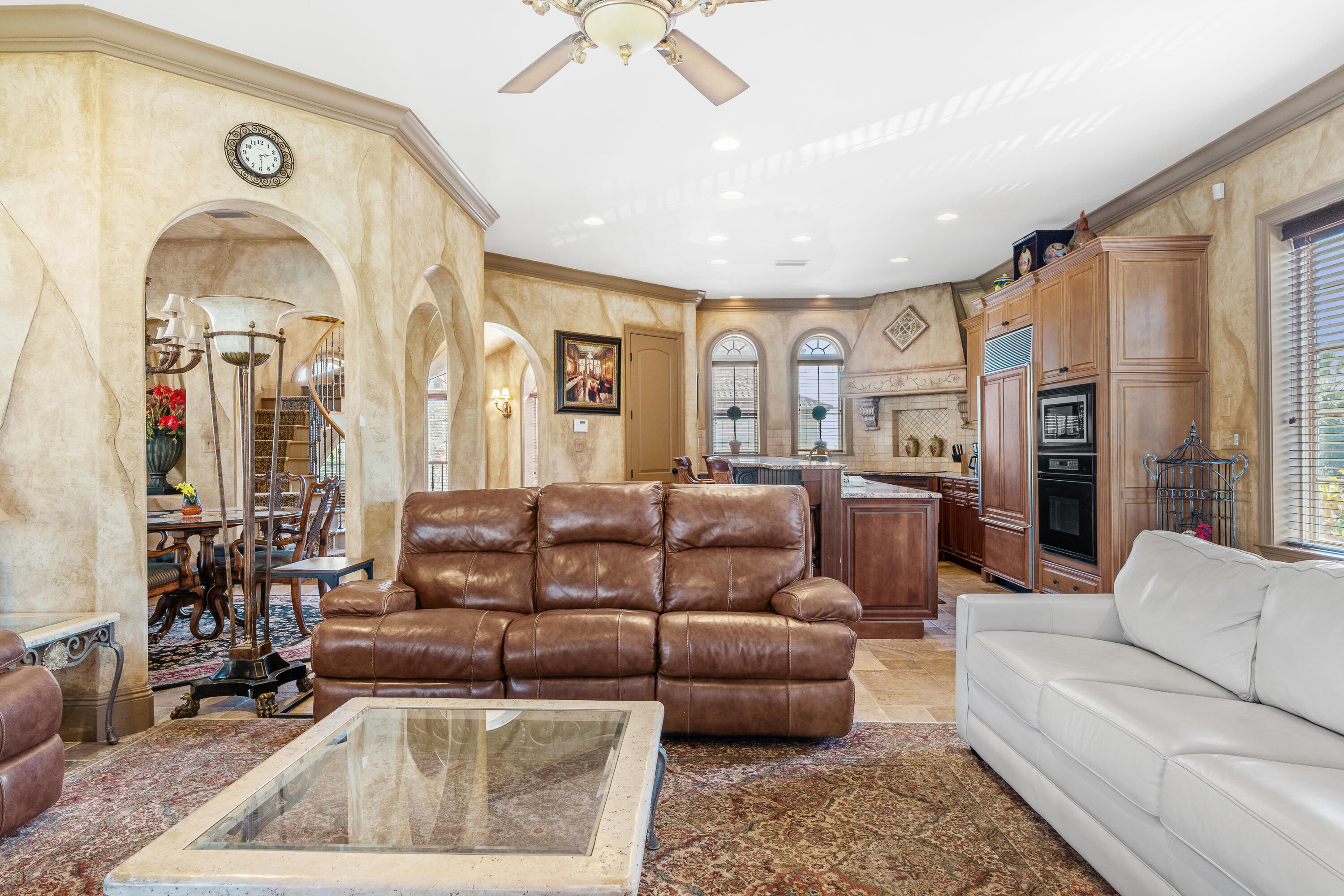 SAINT TROPEZ - Residential