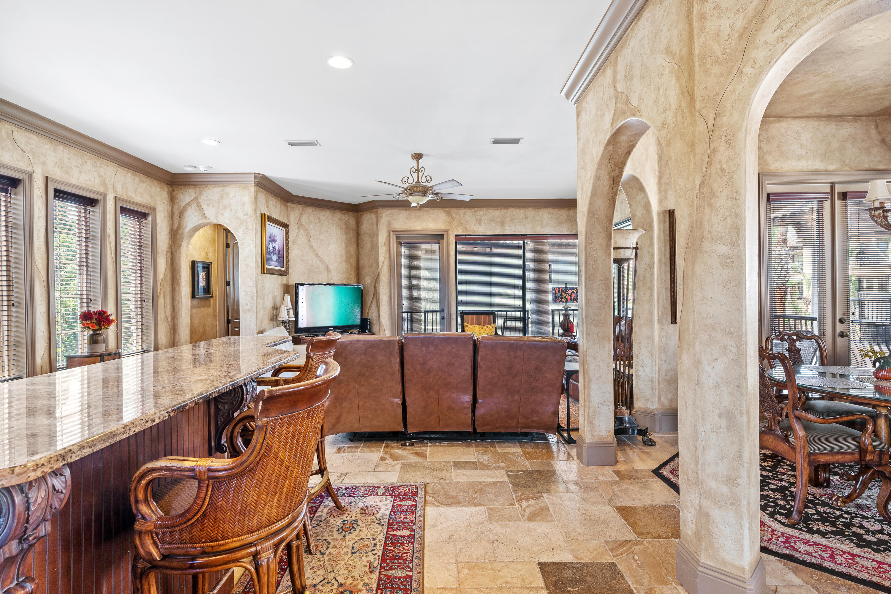 SAINT TROPEZ - Residential