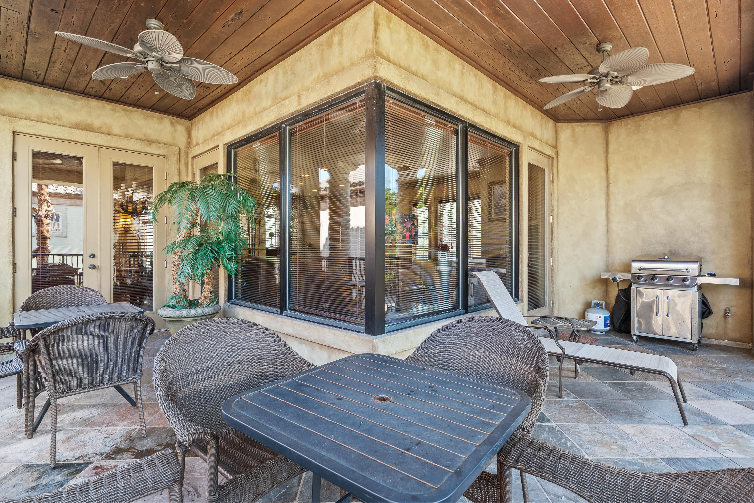 SAINT TROPEZ - Residential