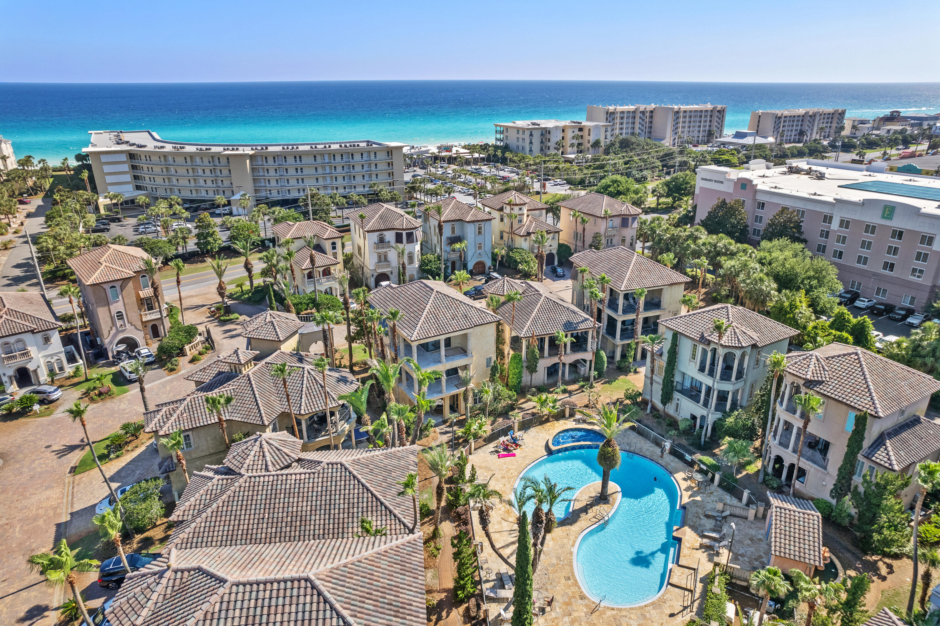 SAINT TROPEZ - Residential