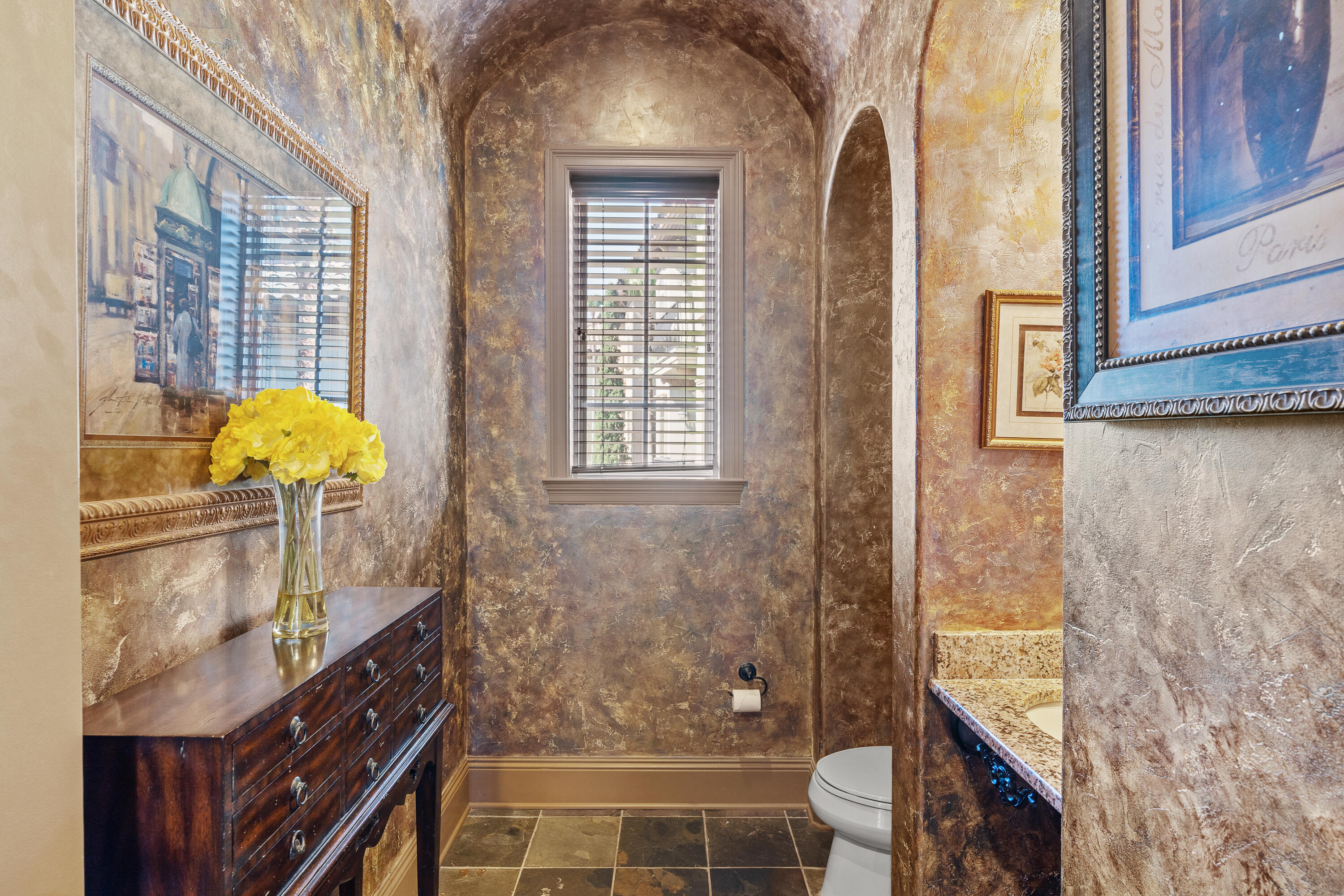 SAINT TROPEZ - Residential