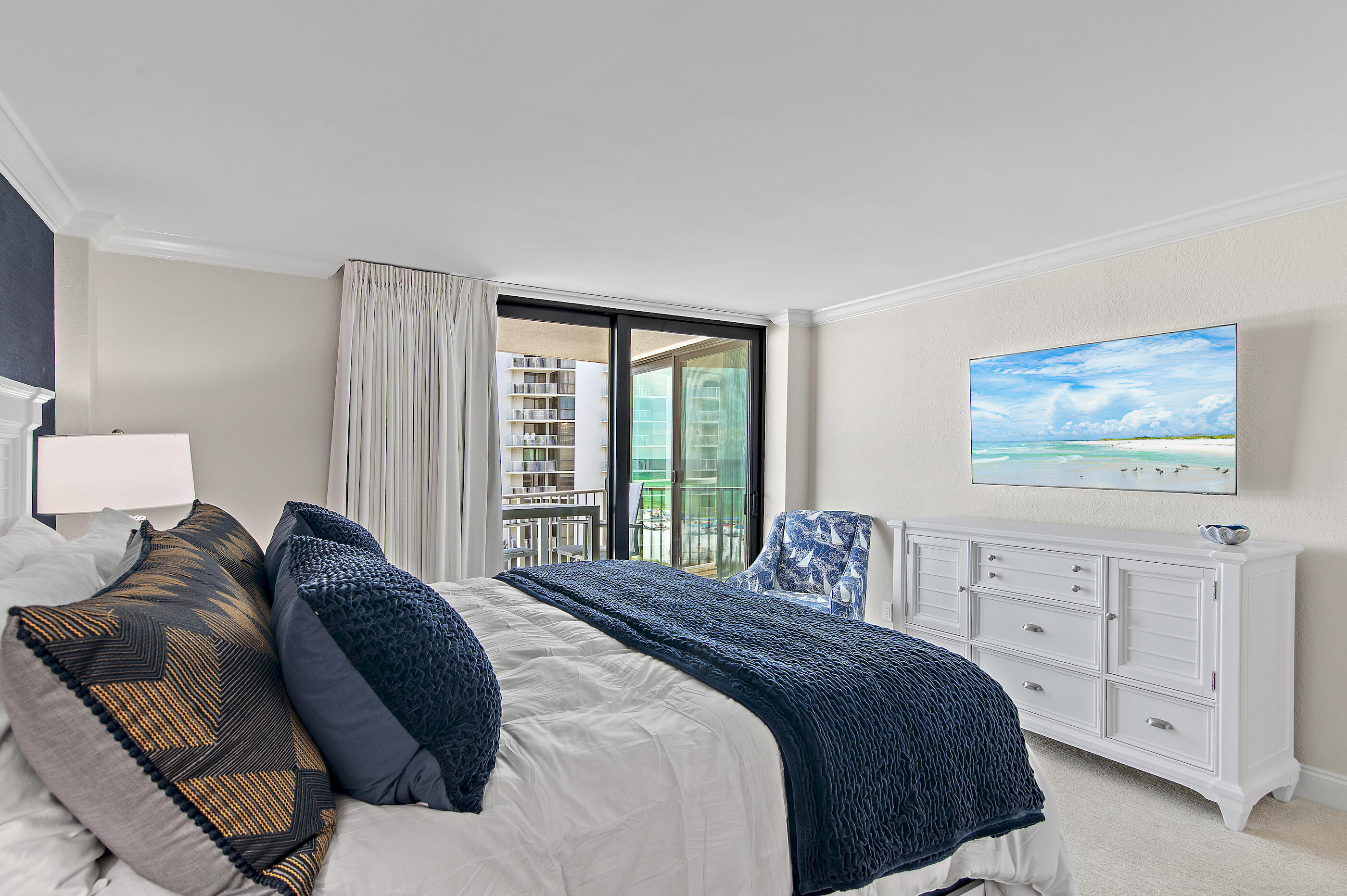 MAINSAIL CONDO PH 1 - Residential