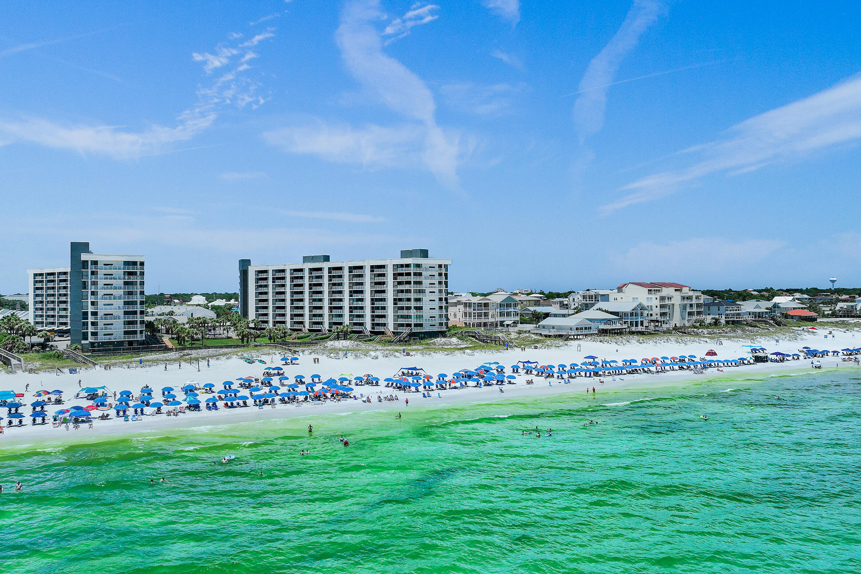 MAINSAIL CONDO PH 1 - Residential