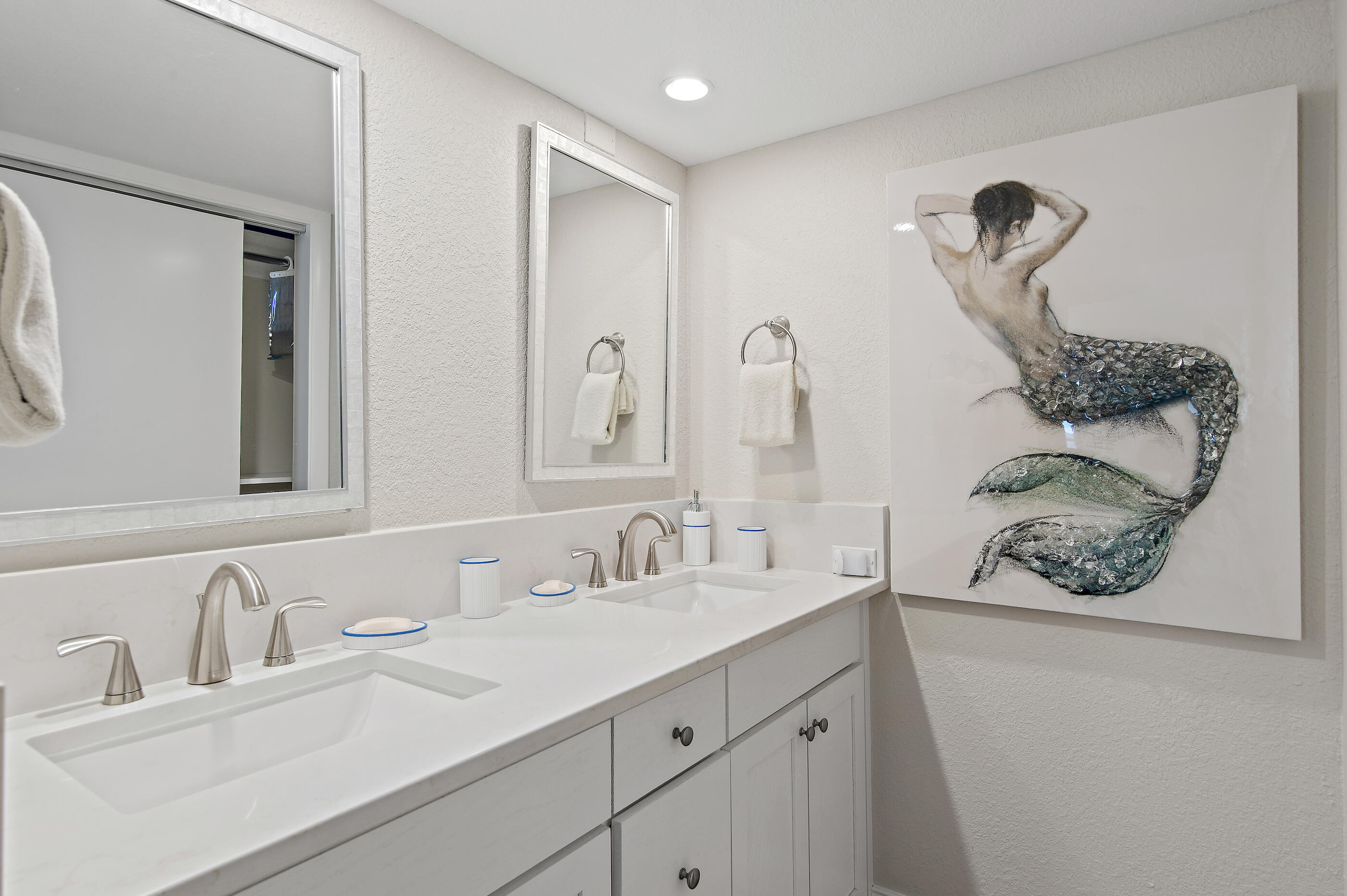 MAINSAIL CONDO PH 1 - Residential