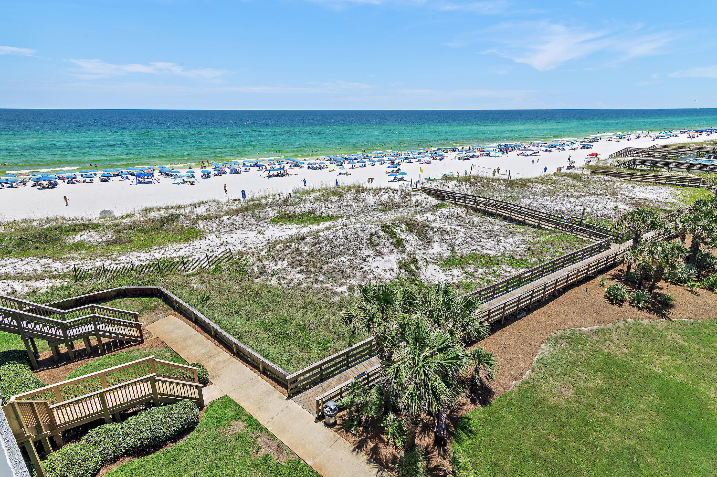 MAINSAIL CONDO PH 1 - Residential