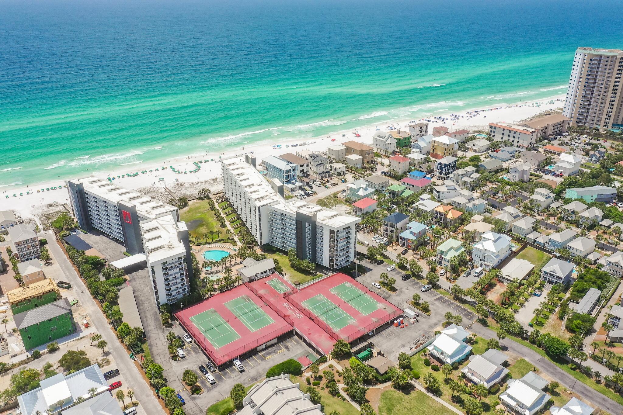 MAINSAIL CONDO PH 1 - Residential