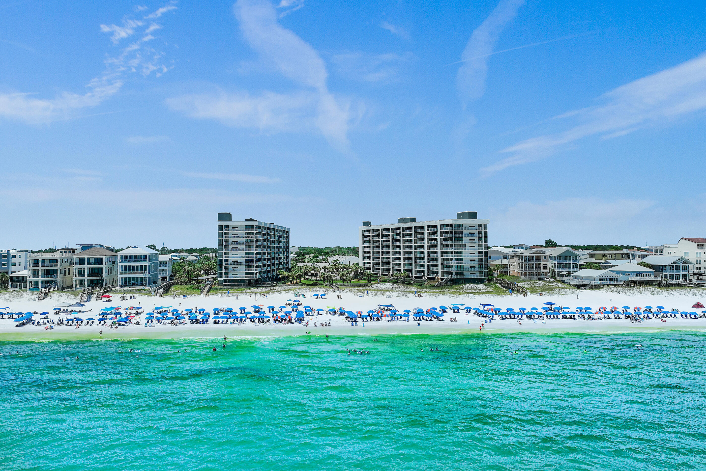 MAINSAIL CONDO PH 1 - Residential