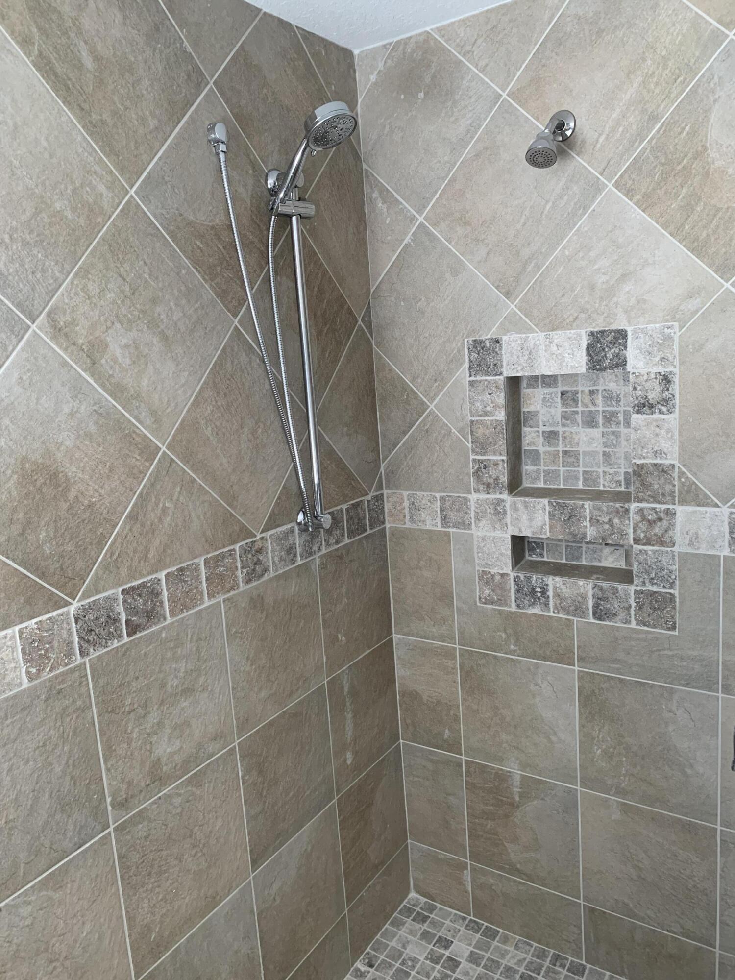 CREETS LANDING - Residential