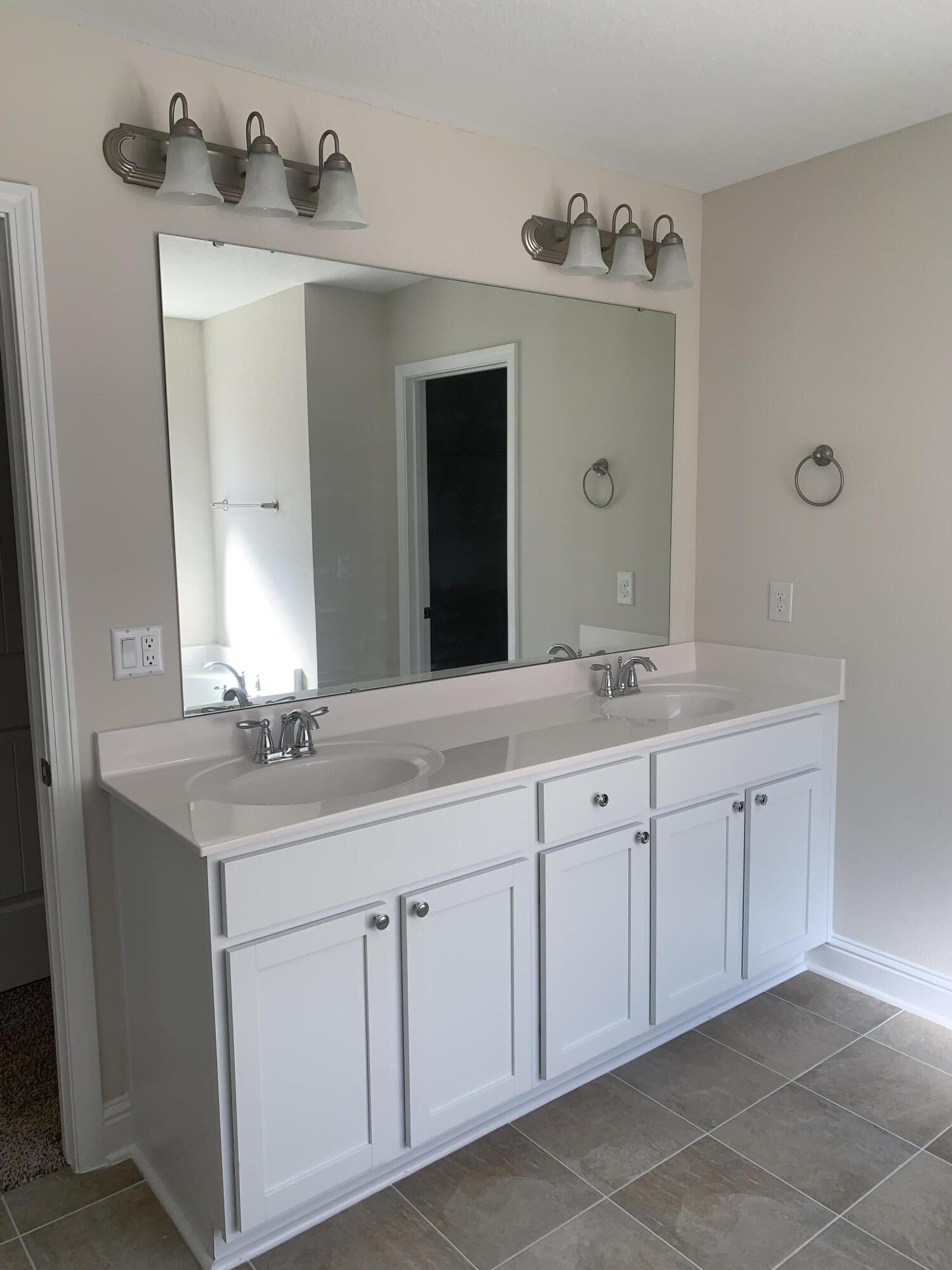 CREETS LANDING - Residential