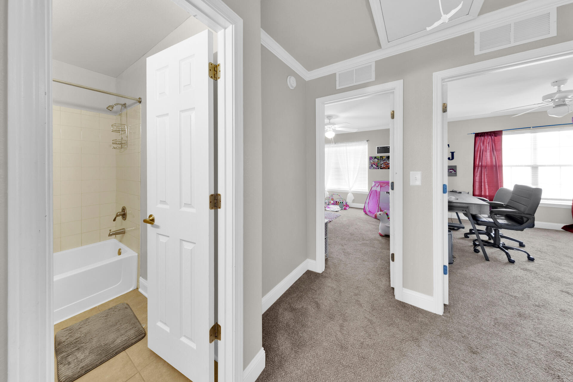 EAGLES LANDING S/D - Residential